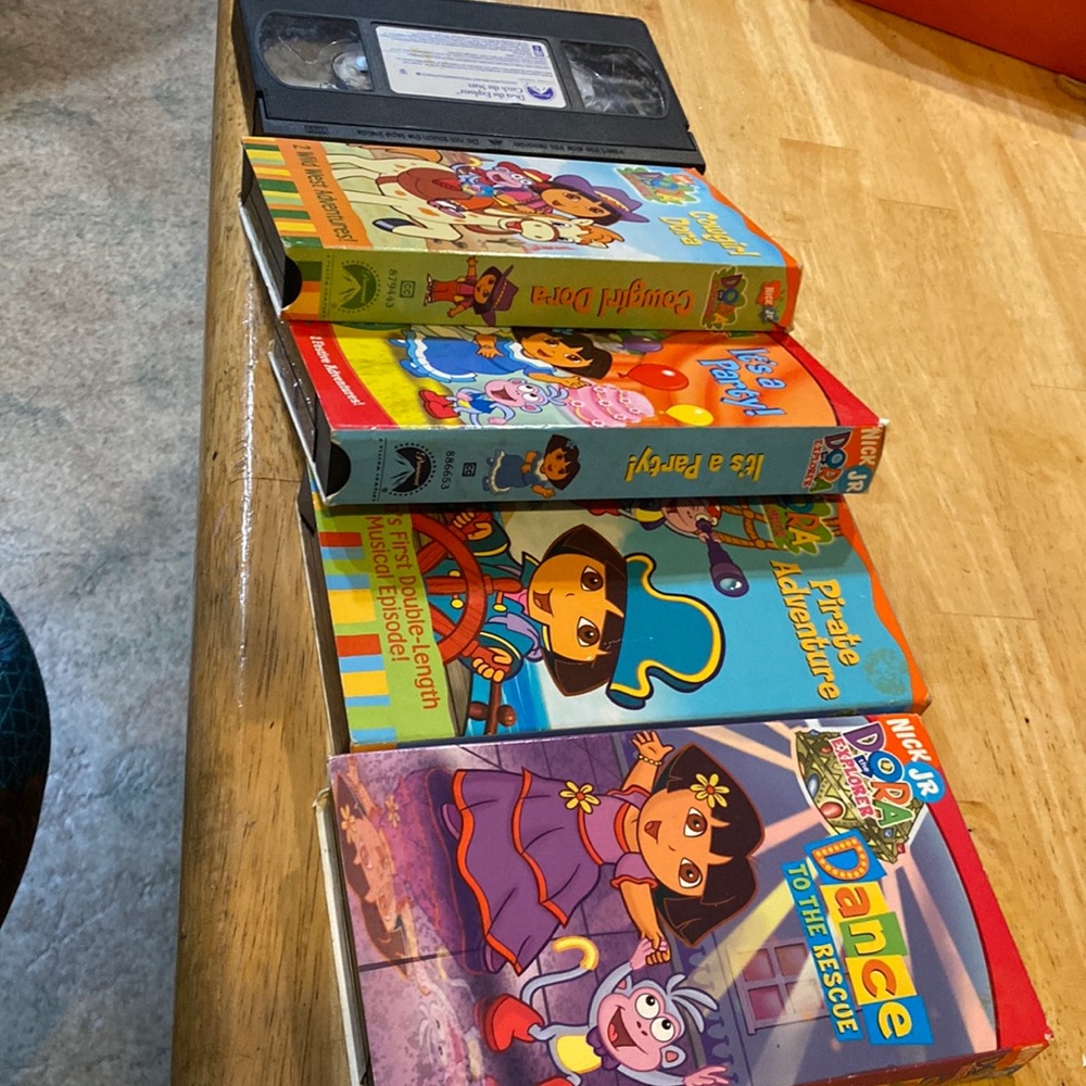 Dora the explorer vintage VHS tape lot Pirate adventure party cowgirl dance star